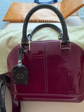 Louis Vuitton Alma bb Vernis